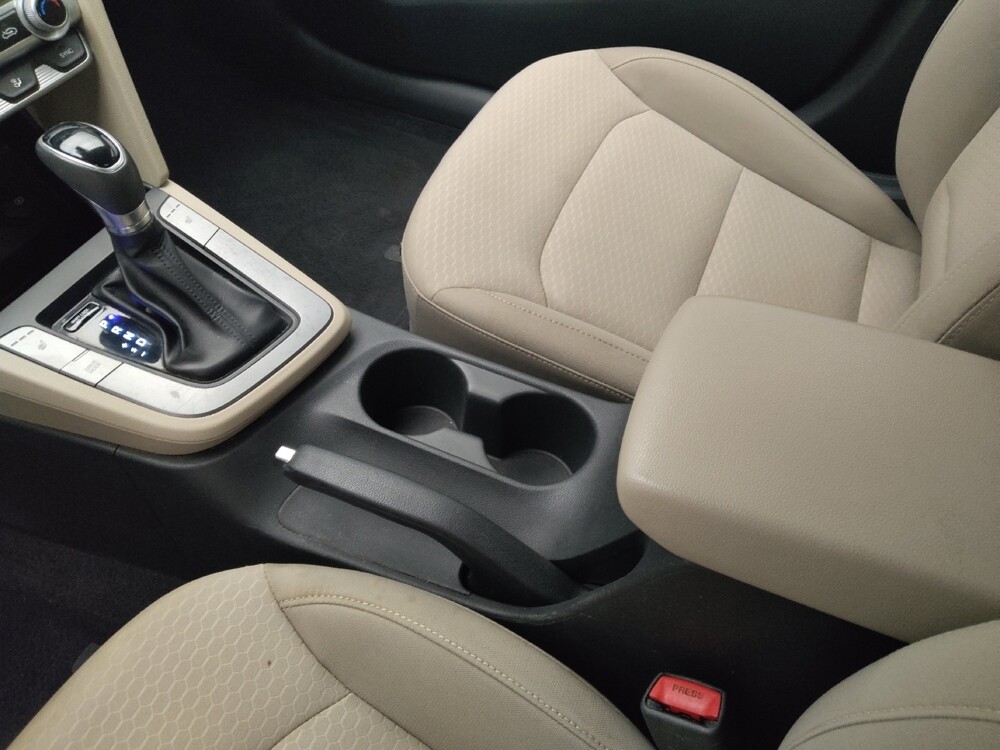 2020 Hyundai Elantra in Pensacola, FL 32505 - 18133321 26