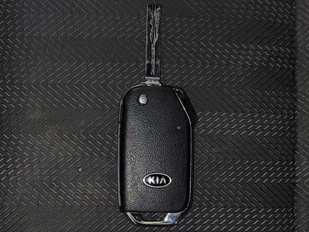 2021 Kia Sportage in Savannah, GA 31419 - 18133328 32