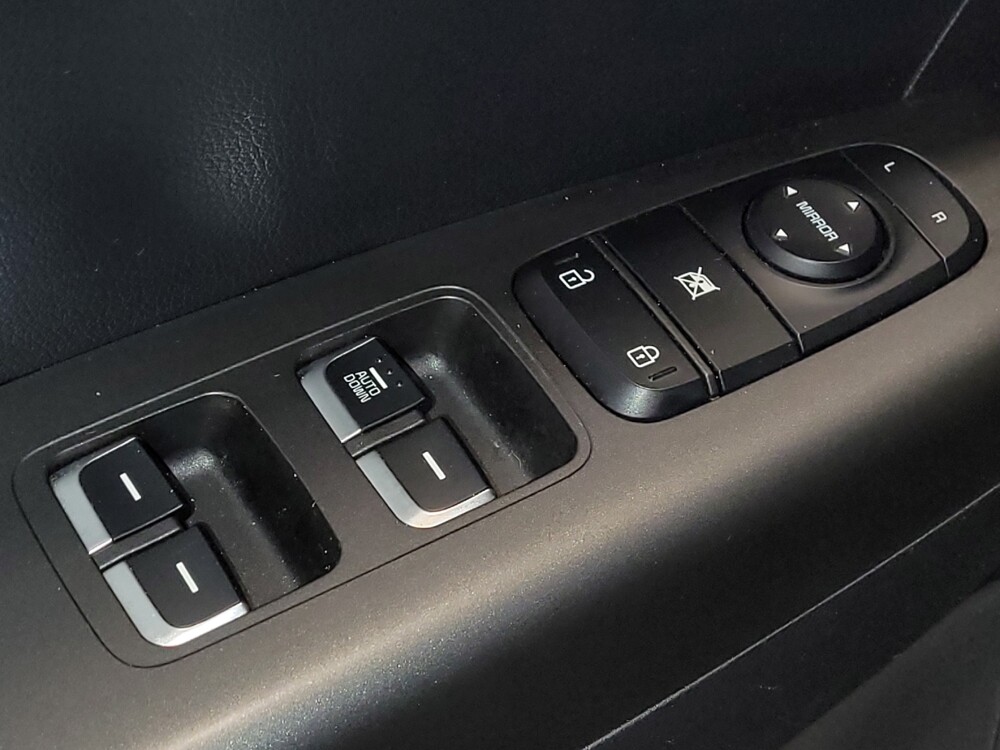 2021 Kia Sportage in Savannah, GA 31419 - 18133328 27