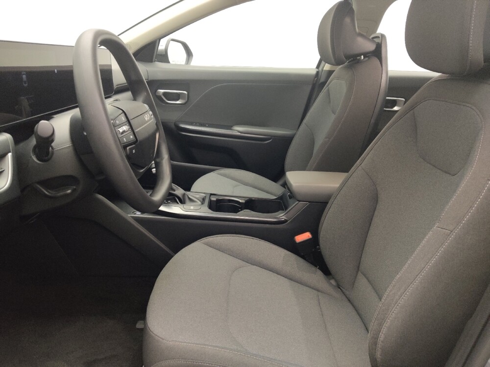 2025 Kia K4 in Sanford, FL 32773 - 18133329 17