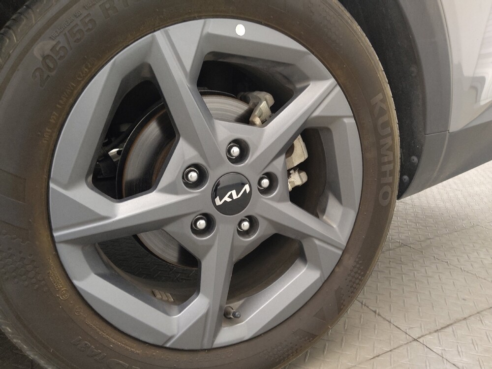 2025 Kia K4 in Sanford, FL 32773 - 18133329 31