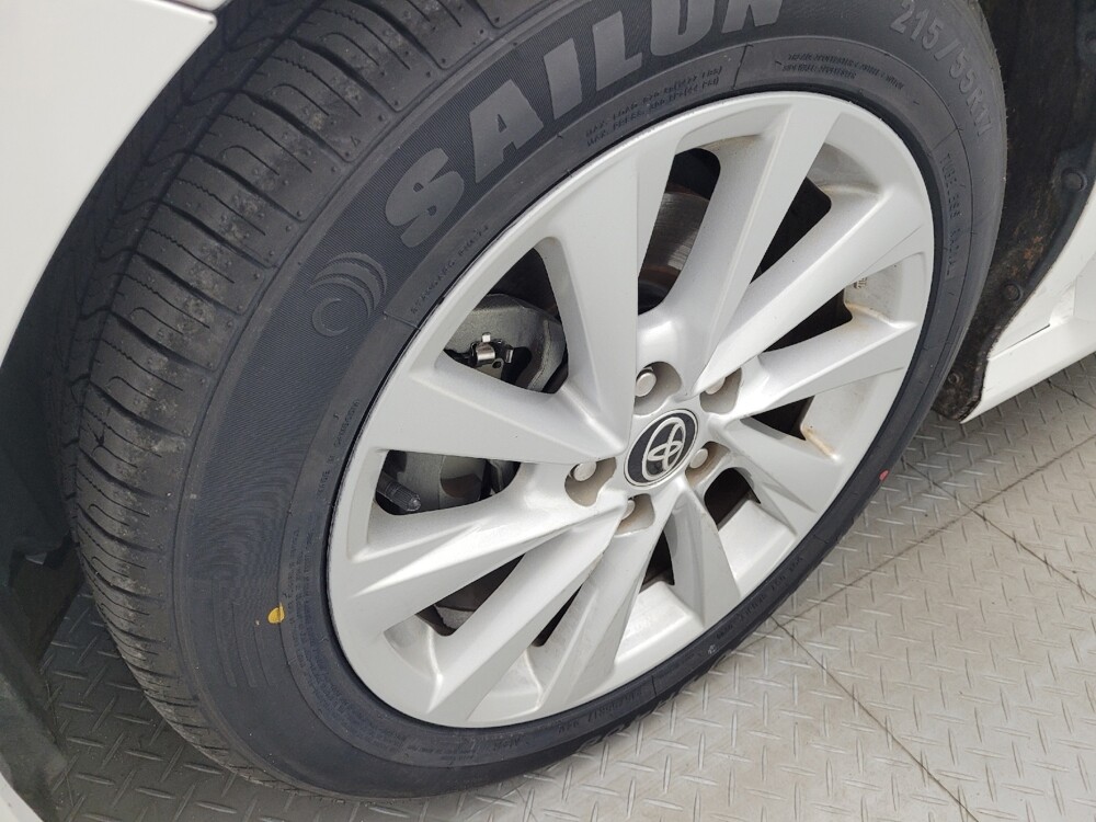 2021 Toyota Camry in Salem, VA 24153 - 18133330 31