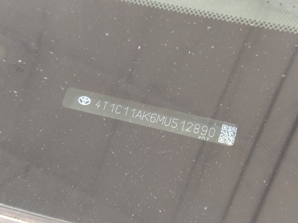 2021 Toyota Camry in Salem, VA 24153 - 18133330 33