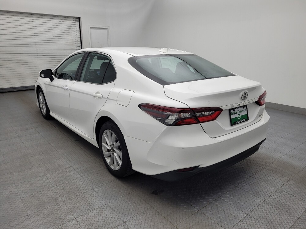 2021 Toyota Camry in Salem, VA 24153 - 18133330 5