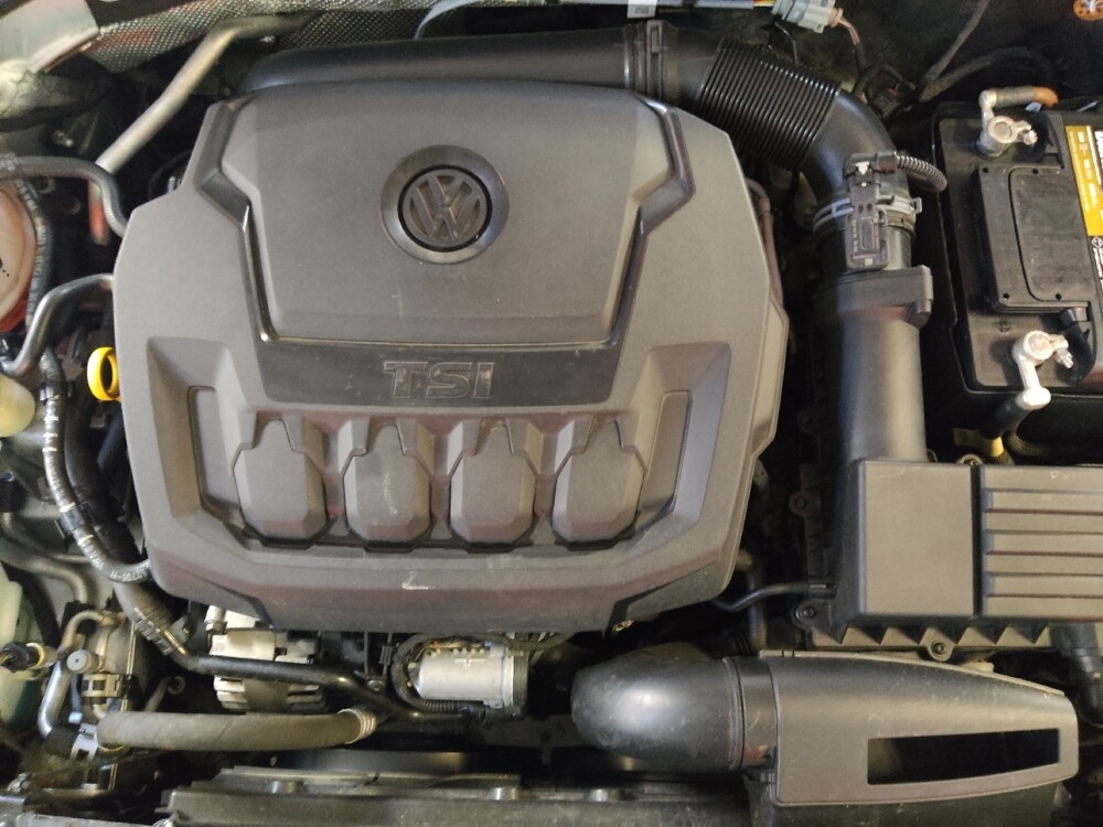 2020 Volkswagen Passat in Columbia, SC 29210 - 18133333 30