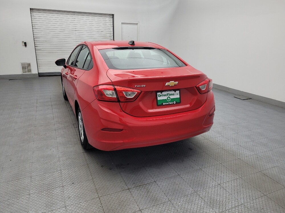 2018 Chevrolet Cruze in Wilmington, NC 28405 - 18133336 6