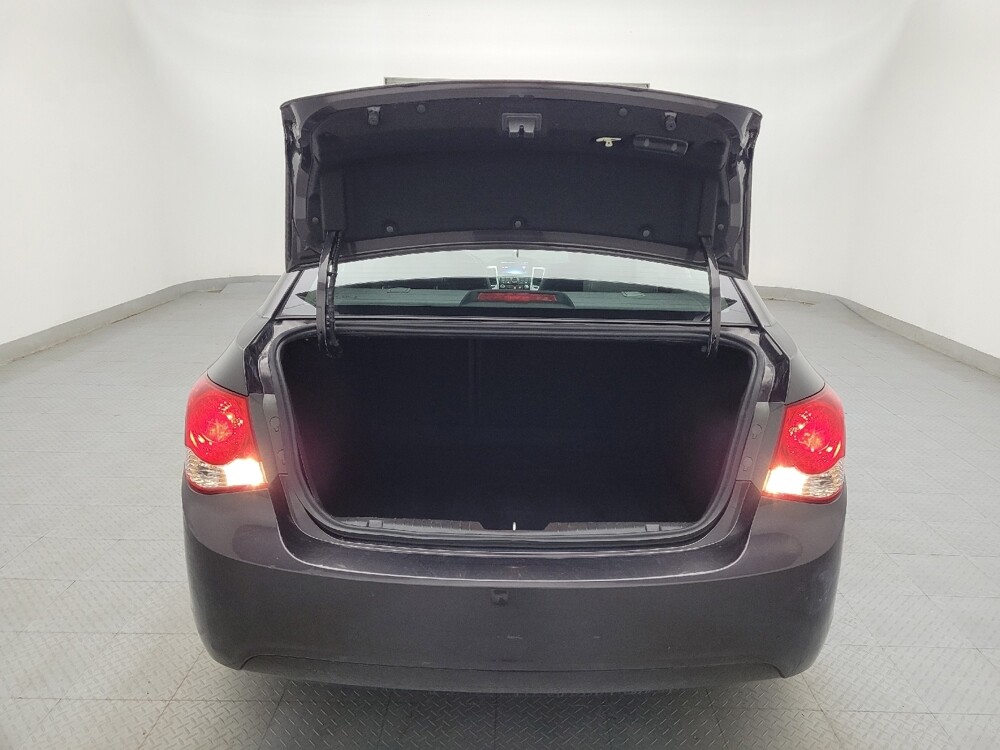 2016 Chevrolet Cruze in Raleigh, NC 27604 - 18133339 29