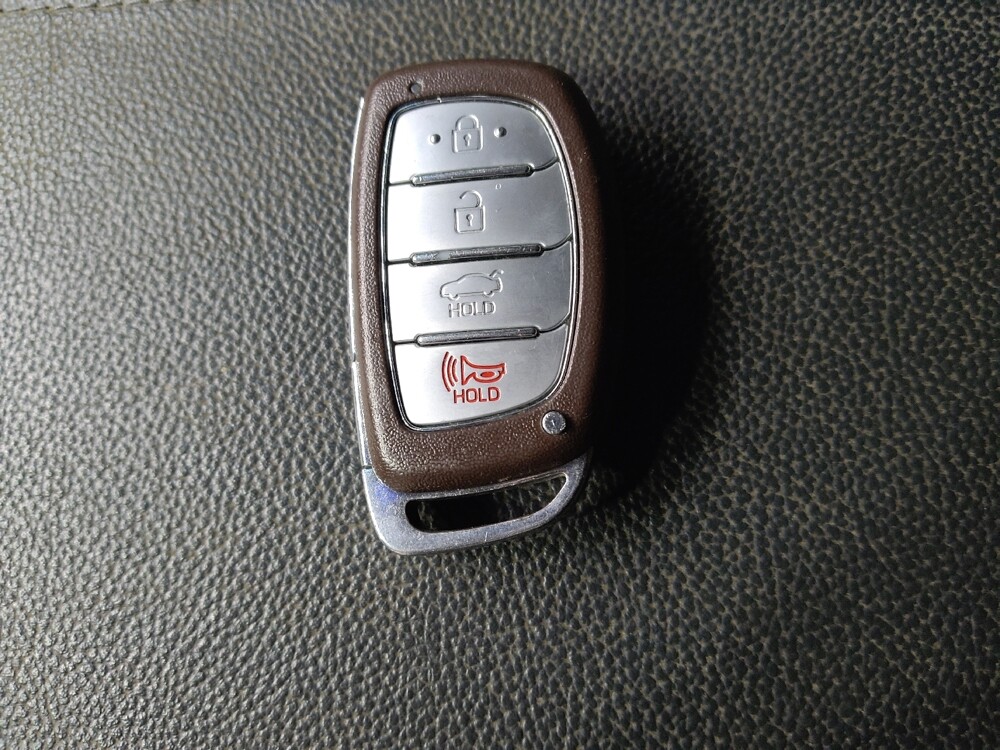 2016 Hyundai Sonata in Raleigh, NC 27604 - 18133341 32