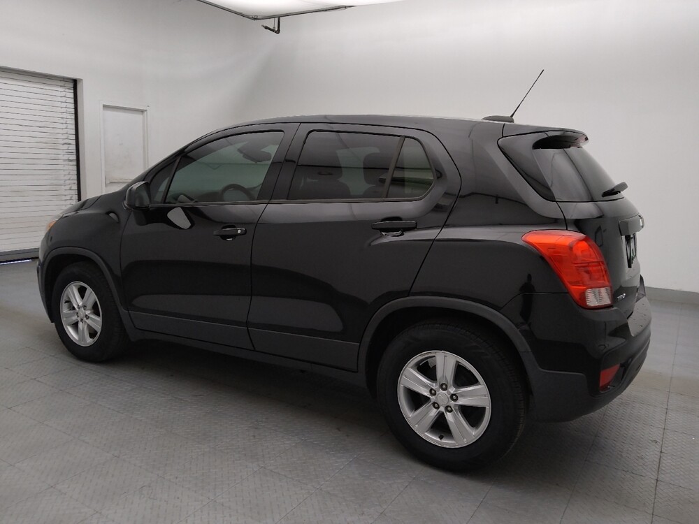 2020 Chevrolet Trax in Raleigh, NC 27604 - 18133342 3