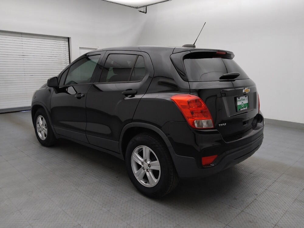 2020 Chevrolet Trax in Raleigh, NC 27604 - 18133342 5