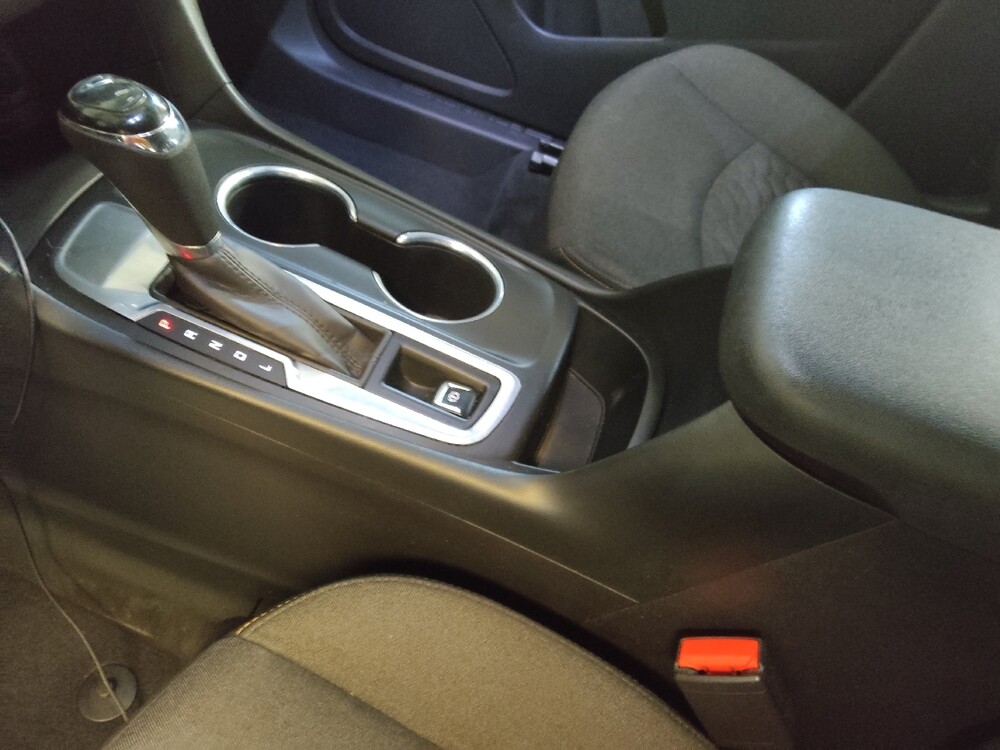 2021 Chevrolet Equinox in Raleigh, NC 27604 - 18133348 26