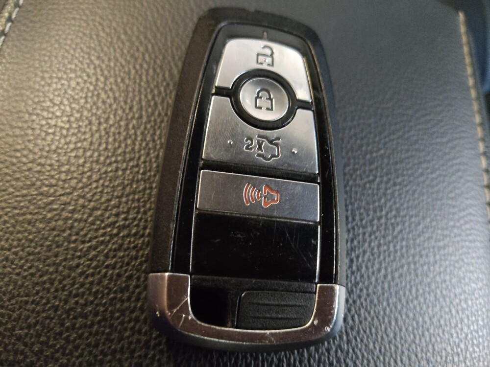 2018 Ford Fusion in Salem, VA 24153 - 18133352 32