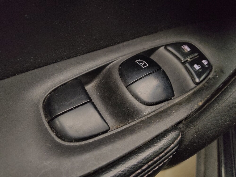 2016 Nissan Rogue in Albuquerque, NM 87113 - 18133354 27