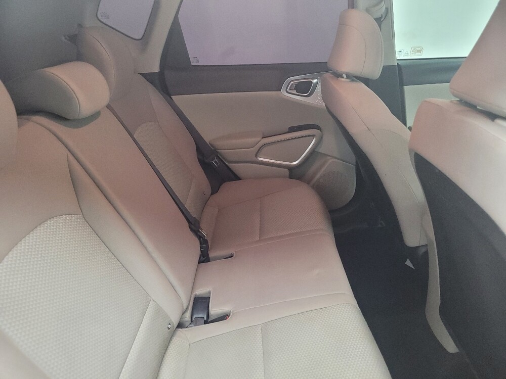 2022 Kia Soul in Memphis, TN 38115 - 18133359 19