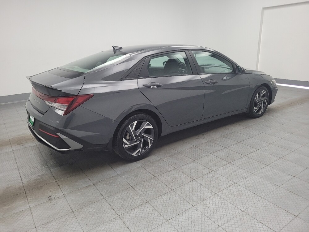 2025 Hyundai Elantra in Memphis, TN 38115 - 18133361 10