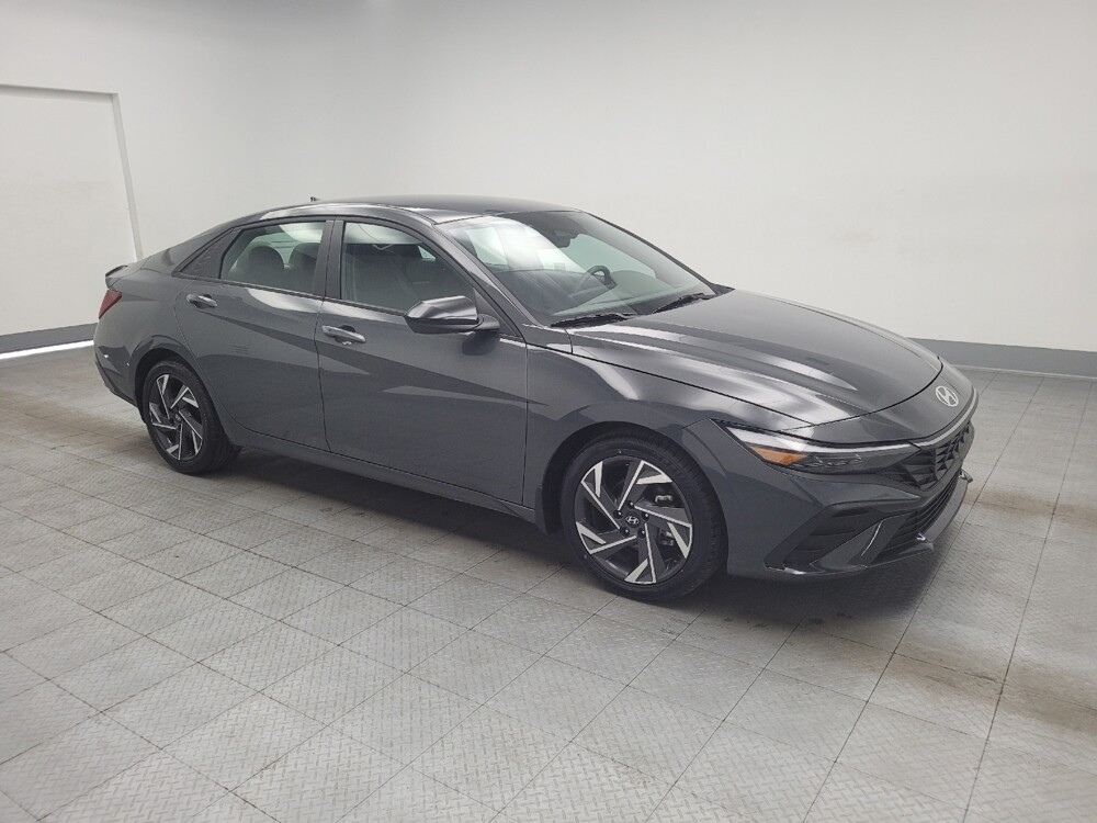 2025 Hyundai Elantra in Memphis, TN 38115 - 18133361 11