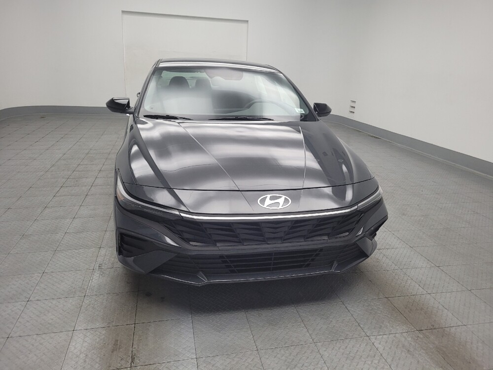 2025 Hyundai Elantra in Memphis, TN 38115 - 18133361 14