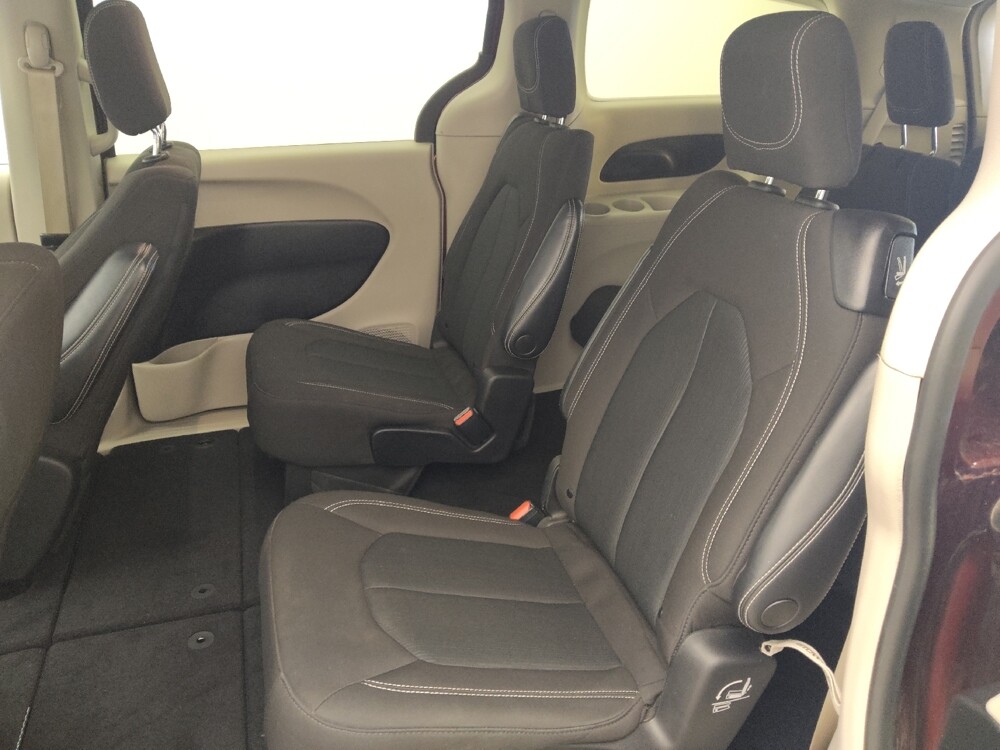 2022 Chrysler Voyager in Corpus Christi, TX 78412 - 18133368 18