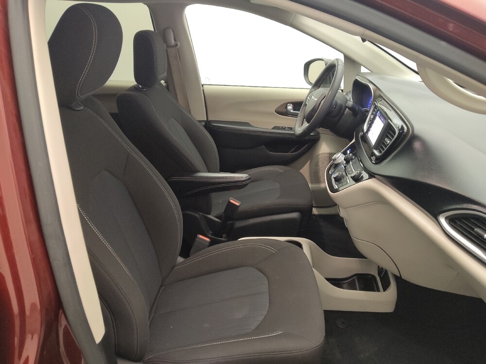 2022 Chrysler Voyager in Corpus Christi, TX 78412 - 18133368 21