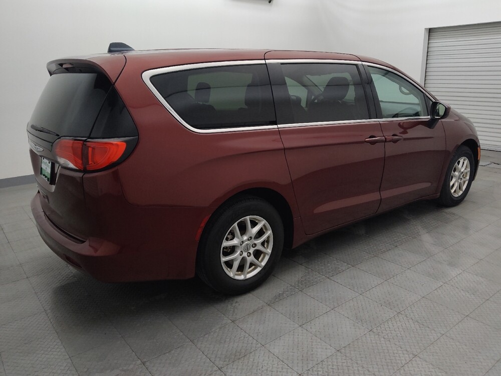 2022 Chrysler Voyager in Corpus Christi, TX 78412 - 18133368 10