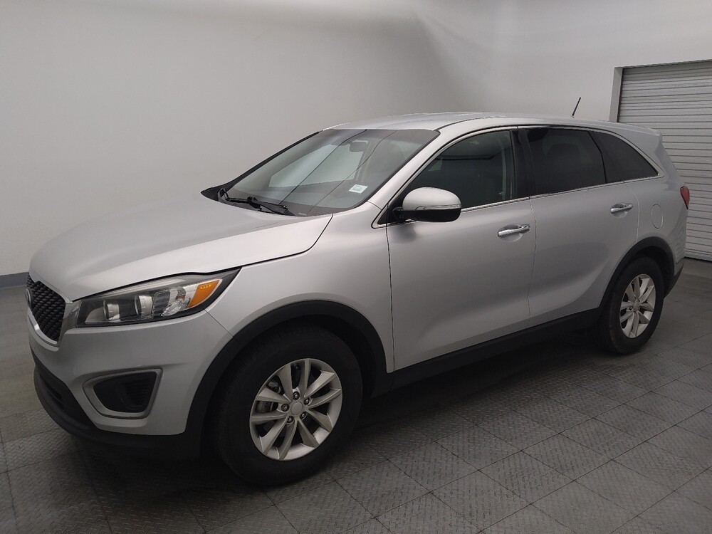 2016 Kia Sorento in Houston, TX 77060 - 18133371 2
