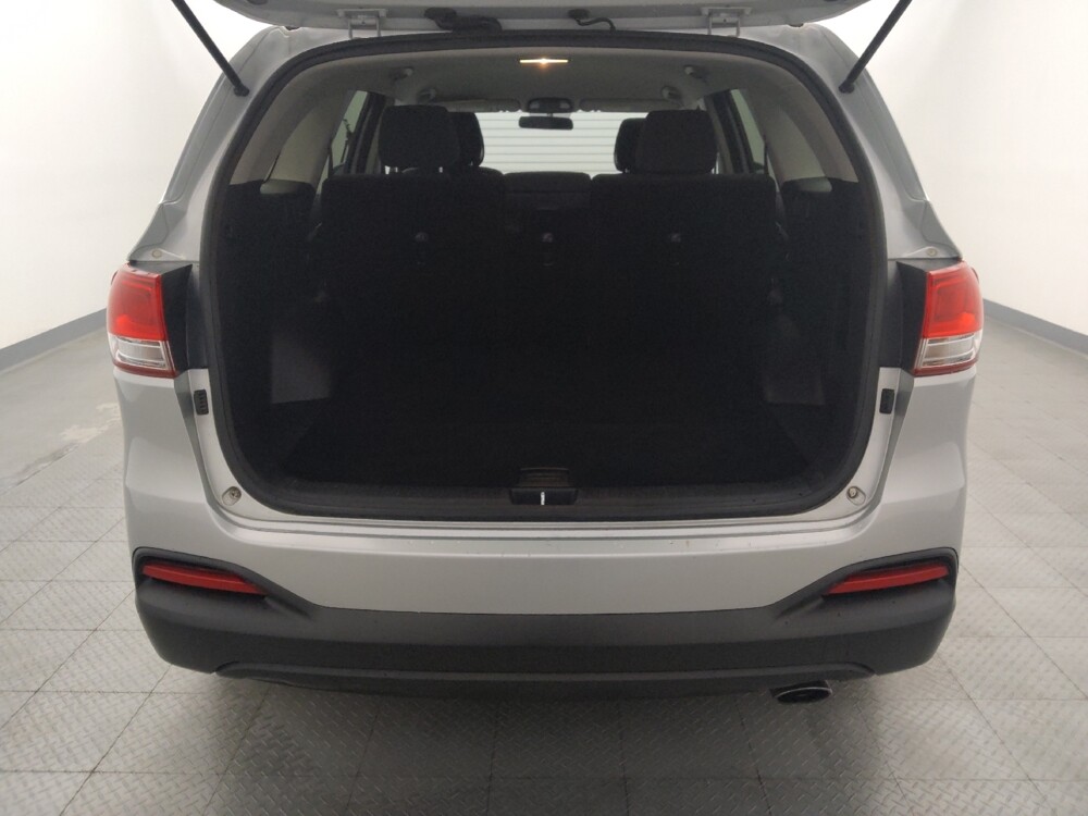 2016 Kia Sorento in Houston, TX 77060 - 18133371 29