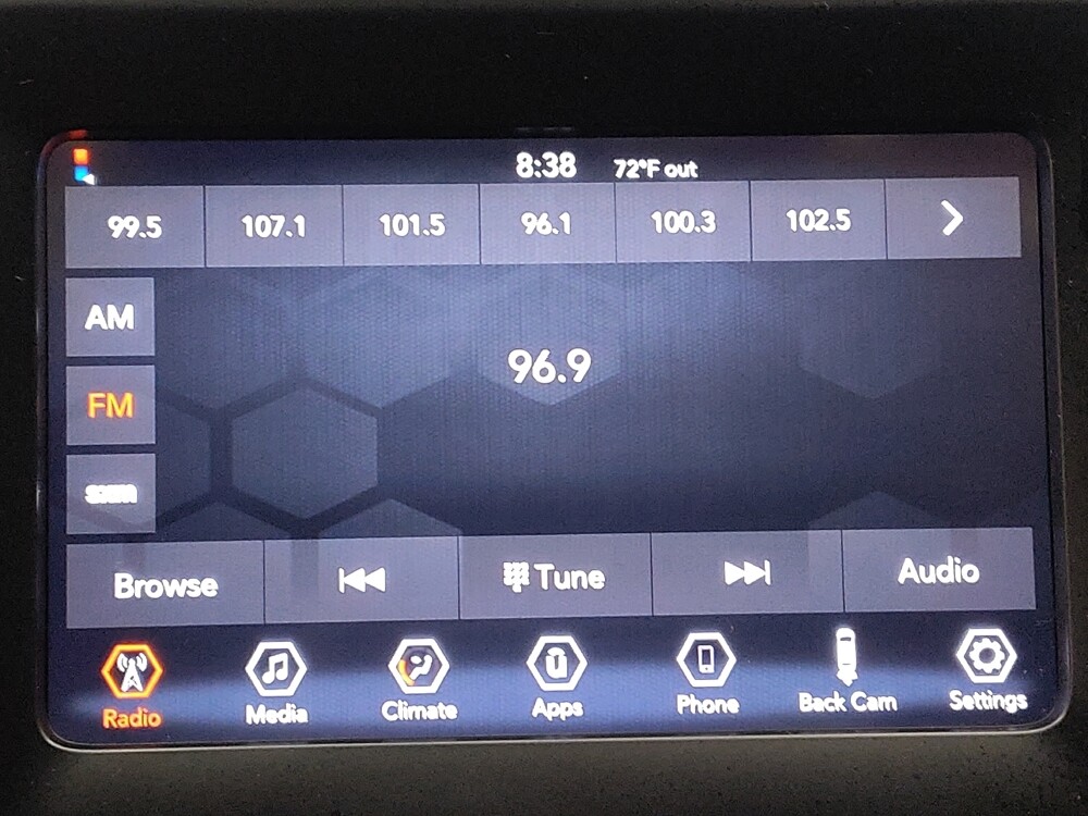 2019 Jeep Cherokee in Houston, TX 77074 - 18133377 25