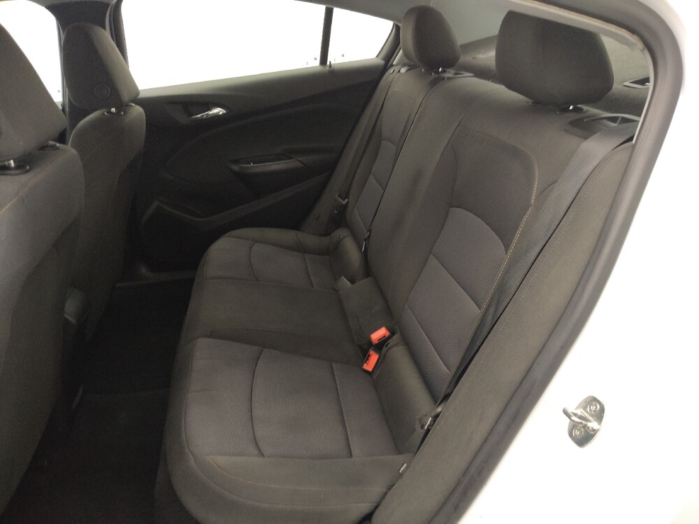 2019 Chevrolet Cruze in Houston, TX 77060 - 18133380 18