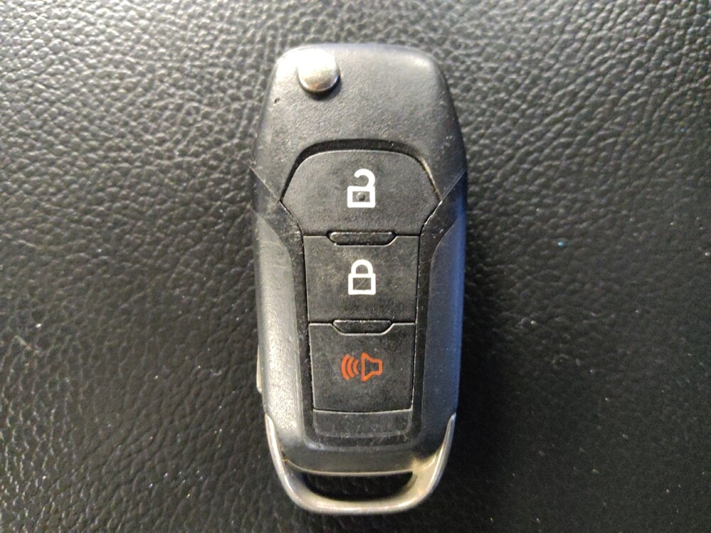 2018 Ford F150 in Houston, TX 77034 - 18133386 32