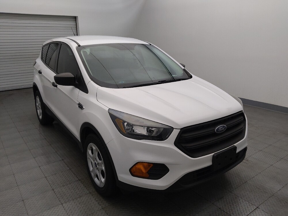 2018 Ford Escape in Houston, TX 77060 - 18133388 13