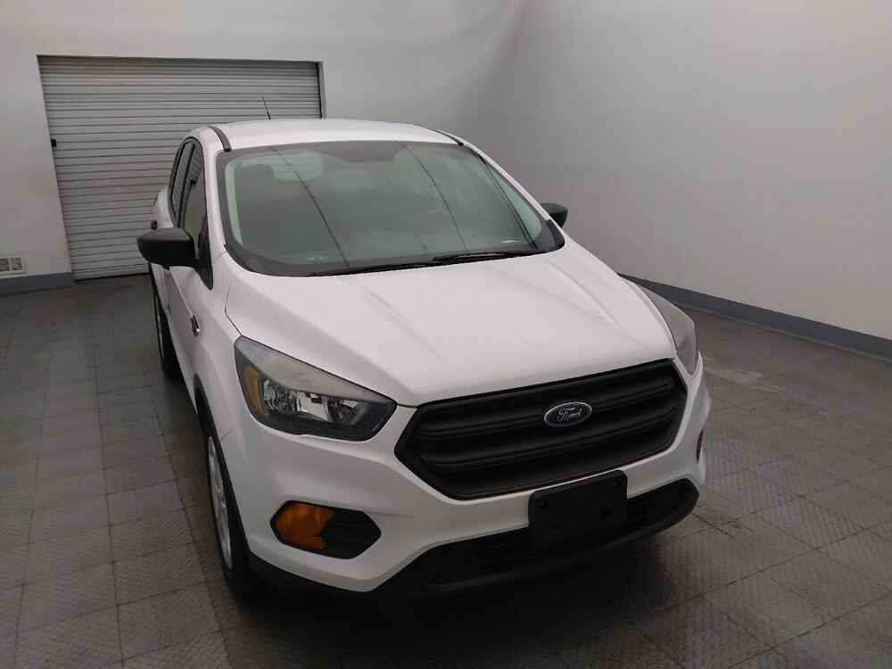 2018 Ford Escape in Houston, TX 77060 - 18133388 14