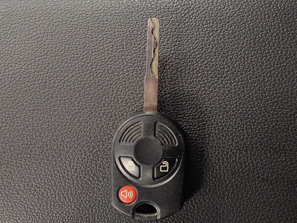 2018 Ford Escape in Houston, TX 77060 - 18133388 32