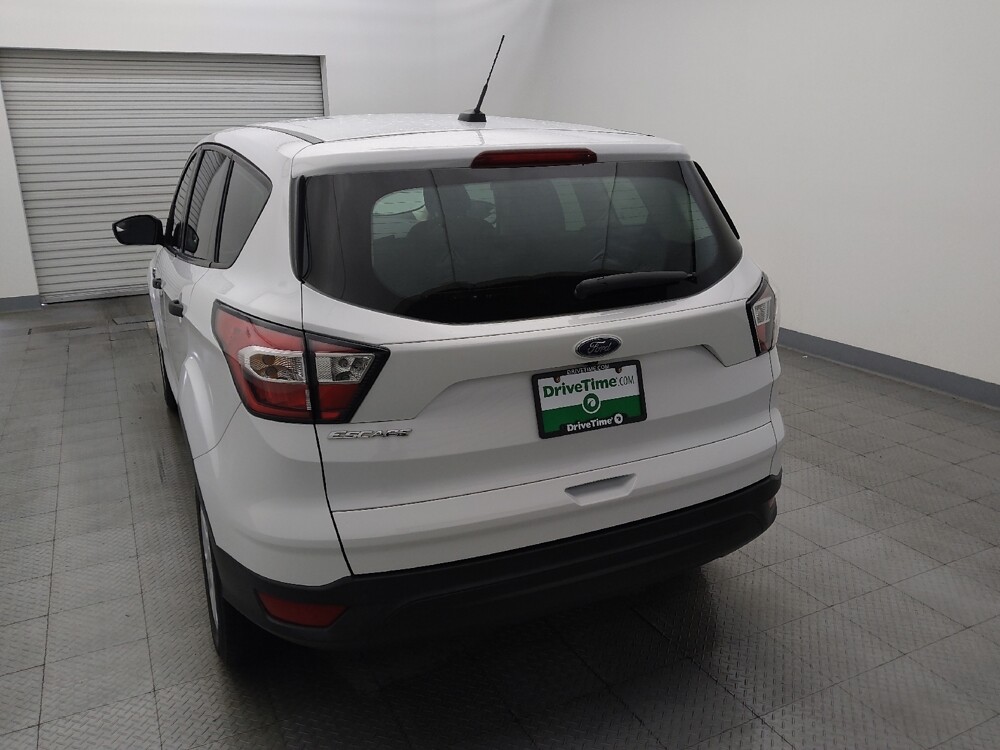 2018 Ford Escape in Houston, TX 77060 - 18133388 6