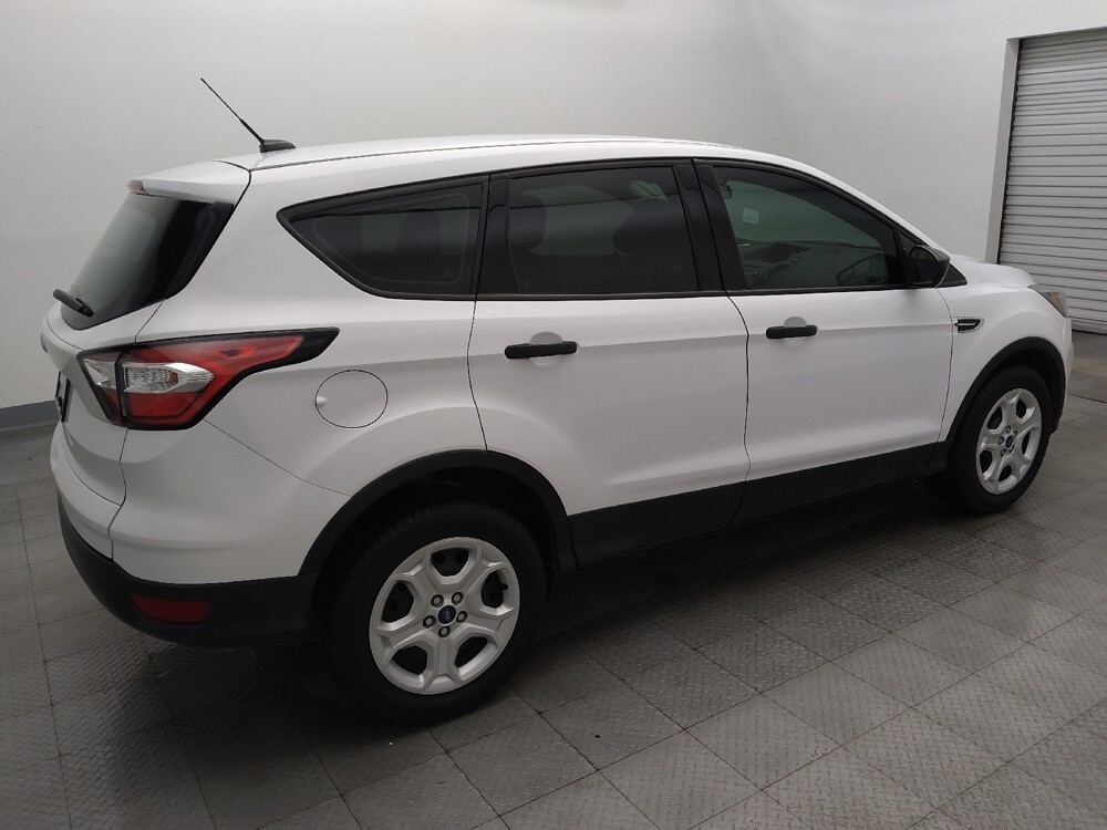 2018 Ford Escape in Houston, TX 77060 - 18133388 10
