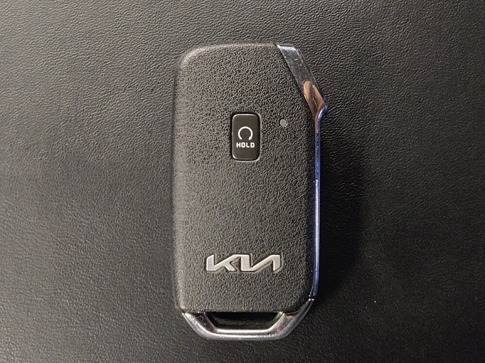 2022 Kia Telluride in Houston, TX 77034 - 18133390 32