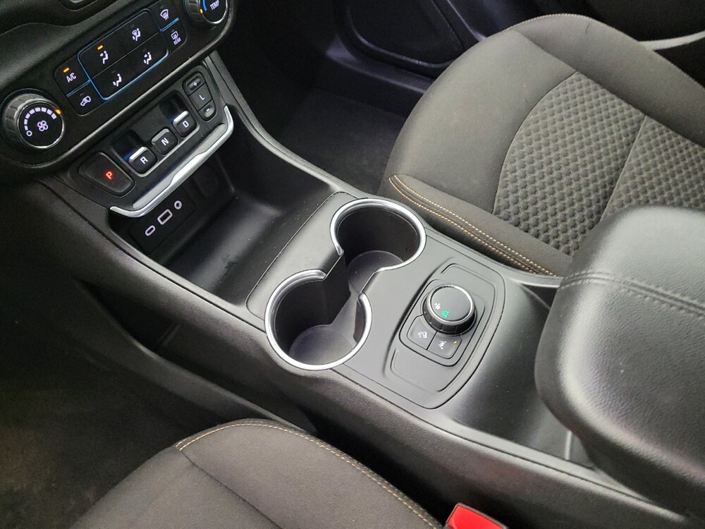 2020 GMC Terrain in Maple Heights, OH 44137 - 18133393 26