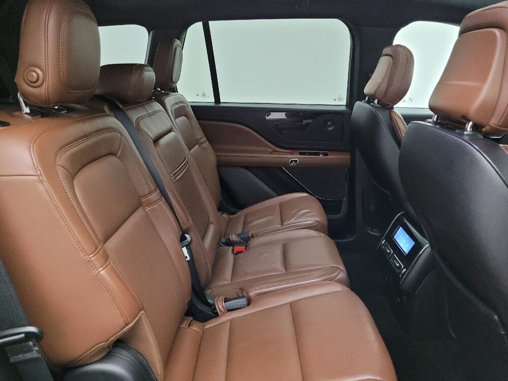 2020 Lincoln Aviator in Taylor, MI 48180 - 18133394 19