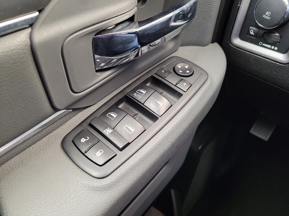 2020 RAM 1500 in Maple Heights, OH 44137 - 18133395 27