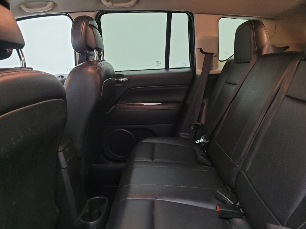 2016 Jeep Compass in Louisville, KY 40258 - 18133399 18