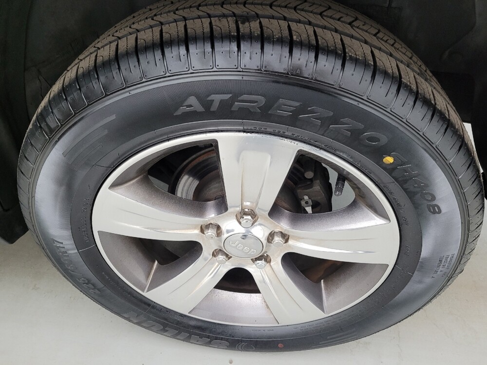 2016 Jeep Compass in Louisville, KY 40258 - 18133399 31