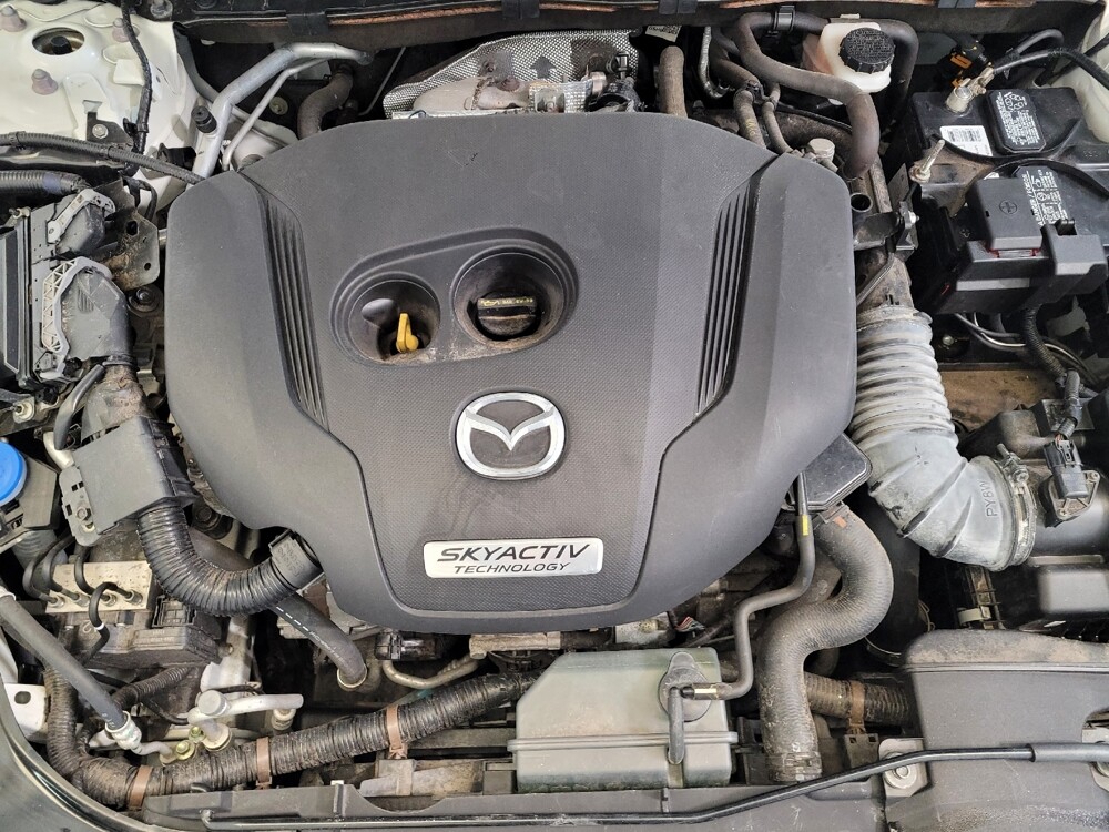 2018 Mazda MAZDA6 in Louisville, KY 40258 - 18133401 30