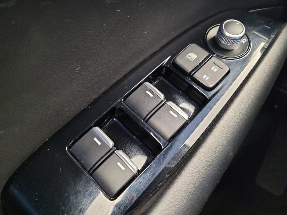 2018 Mazda MAZDA6 in Louisville, KY 40258 - 18133401 27