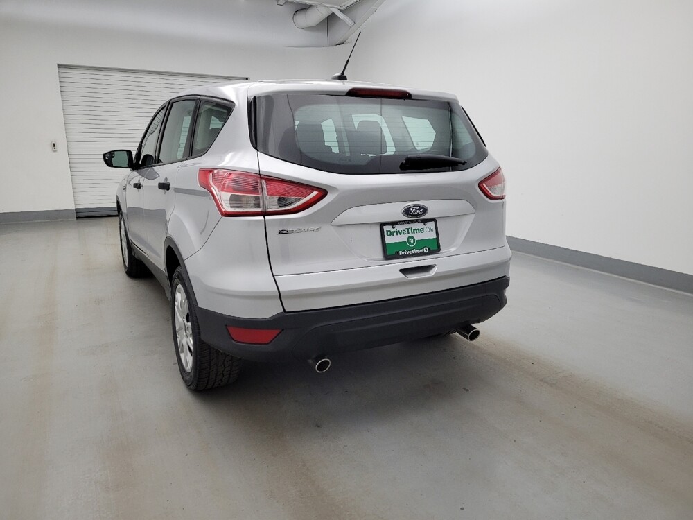 2016 Ford Escape in Louisville, KY 40258 - 18133402 6
