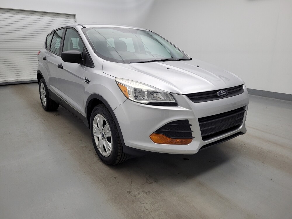 2016 Ford Escape in Louisville, KY 40258 - 18133402 13