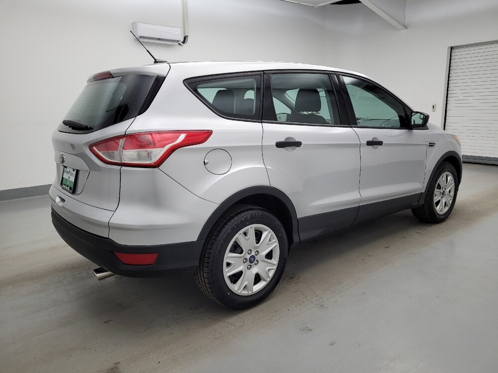 2016 Ford Escape in Louisville, KY 40258 - 18133402 10