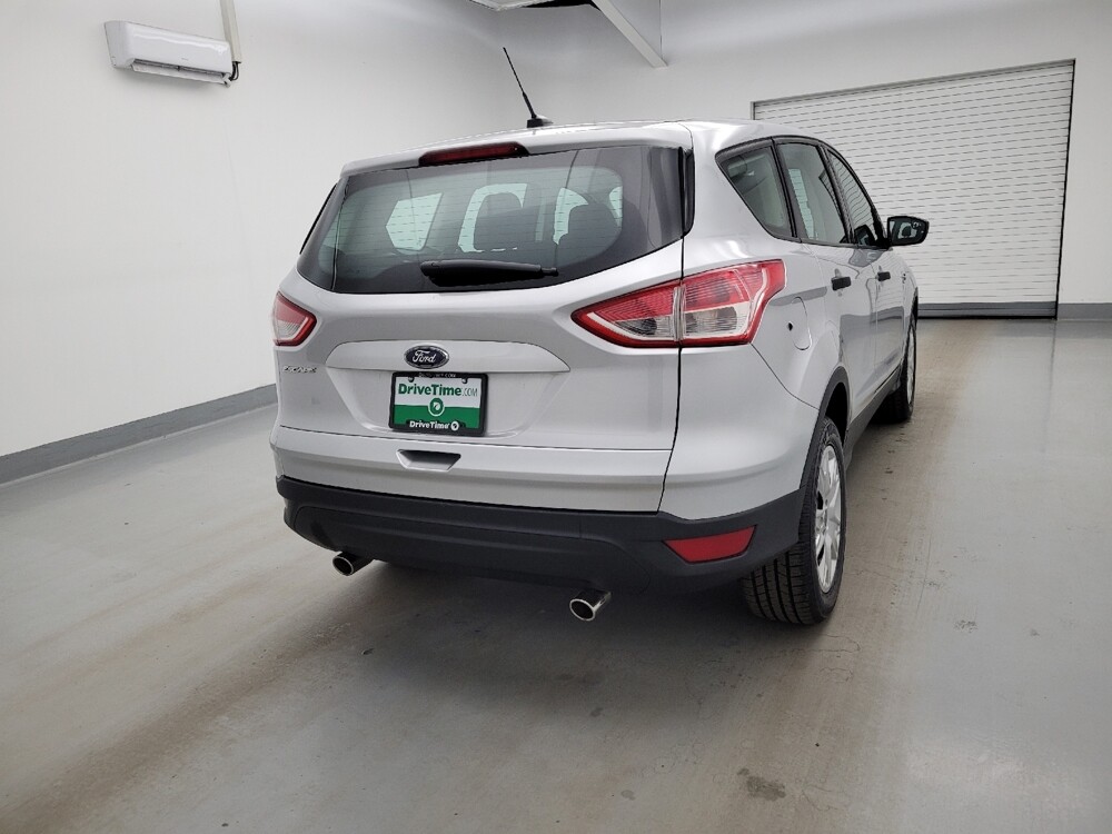 2016 Ford Escape in Louisville, KY 40258 - 18133402 7