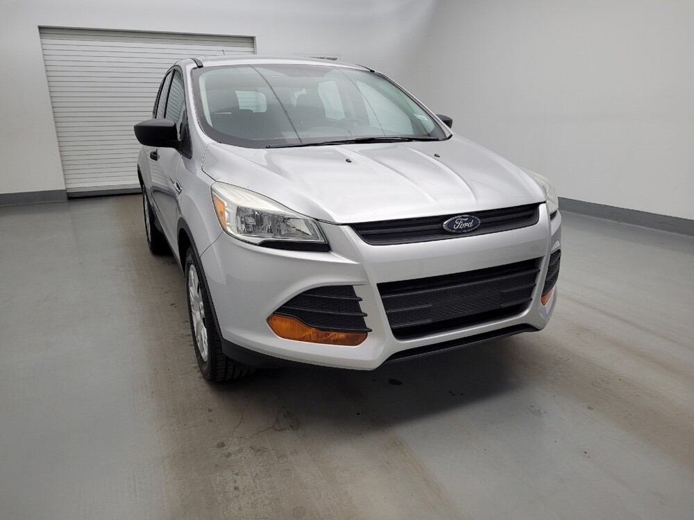 2016 Ford Escape in Louisville, KY 40258 - 18133402 14
