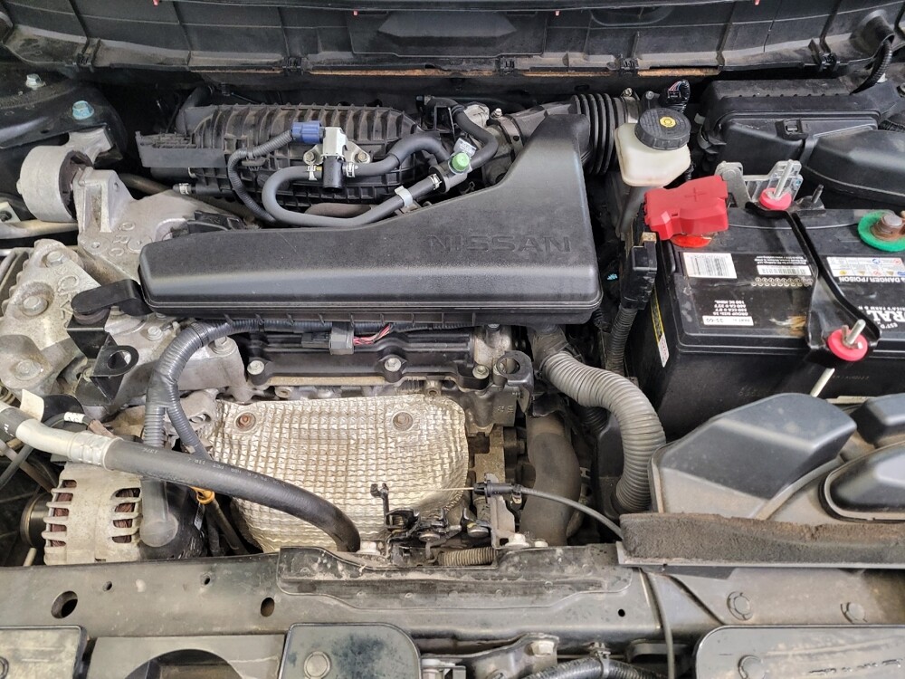 2016 Nissan Rogue in Maple Heights, OH 44137 - 18133403 30