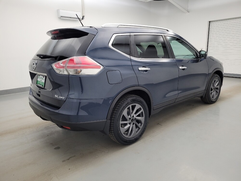 2016 Nissan Rogue in Maple Heights, OH 44137 - 18133403 10