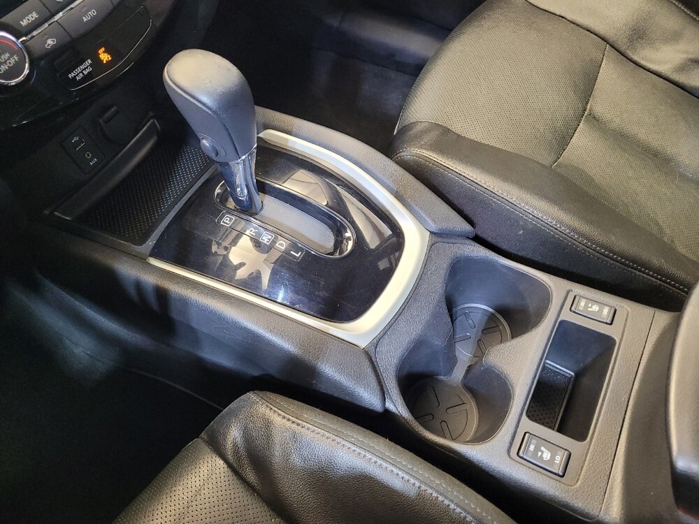 2016 Nissan Rogue in Maple Heights, OH 44137 - 18133403 26